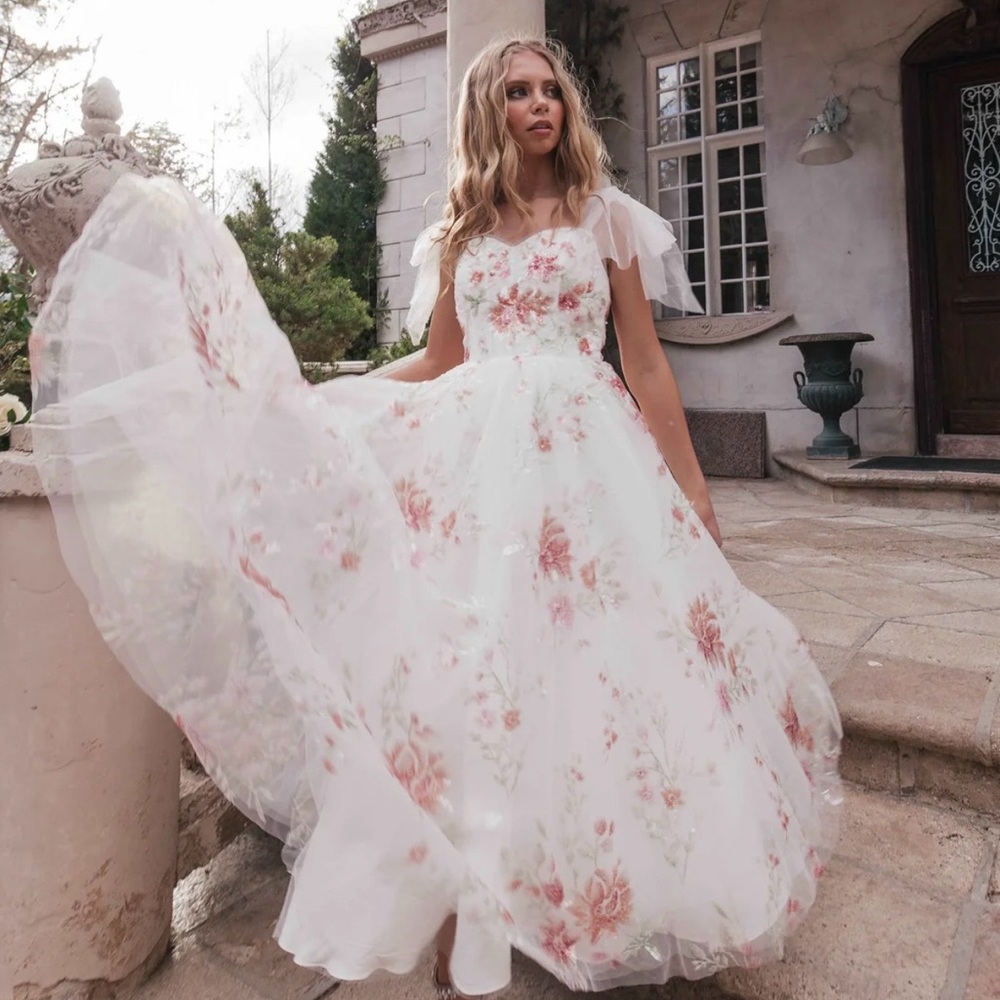 Bianca dress by JessaKae - size 10 NWT - SOLD OUT ONLINE